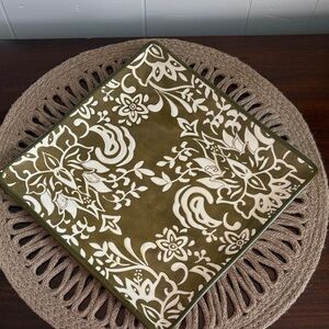 Tabletops Gallery Cyprus Green and Cream Floral serving dish
11” x 11”